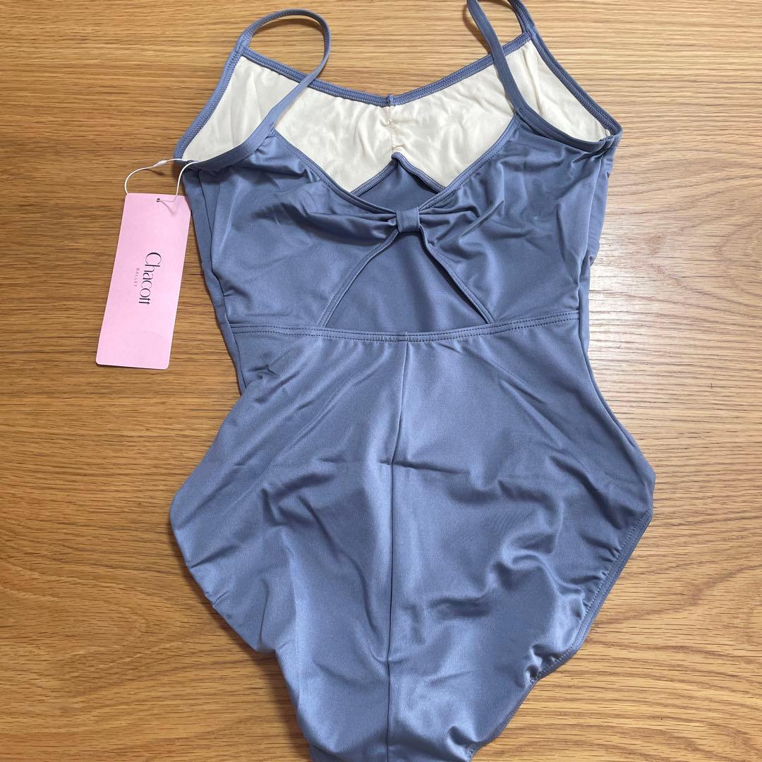 新品⭐︎チャコット　レオタードM、TシャツL