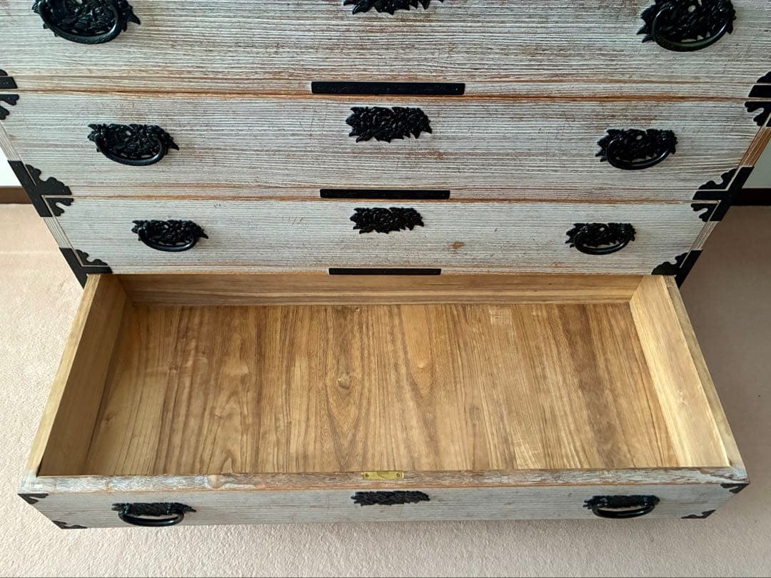 桐箪笥　時代仕上　新潟県加茂市産