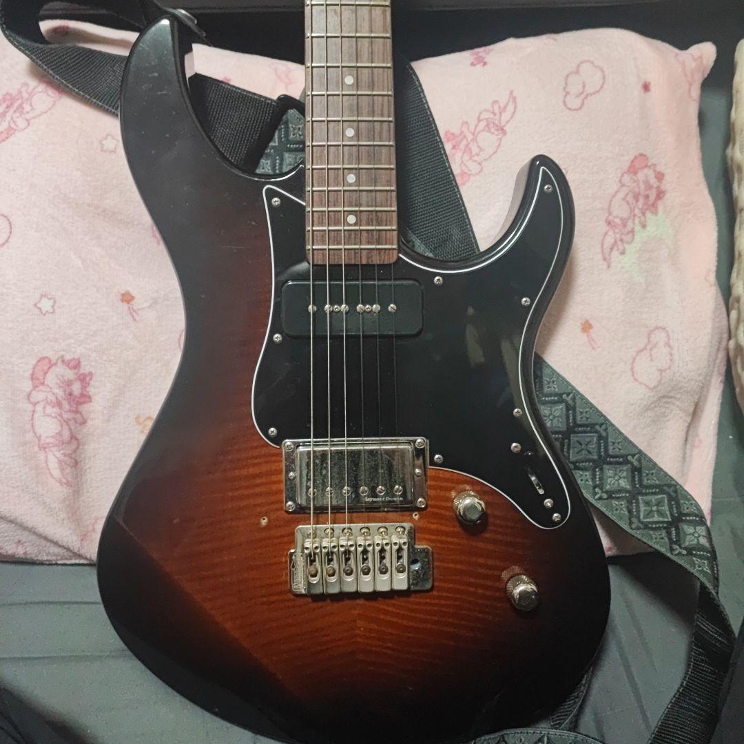 ギター YAMAHA Pacifica PAC611VFM