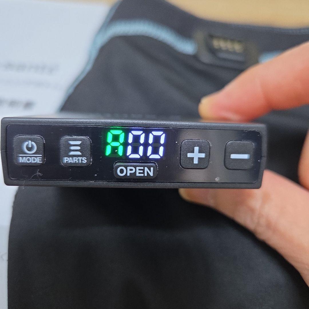 イーサンテ EMSトレーニングボトムス