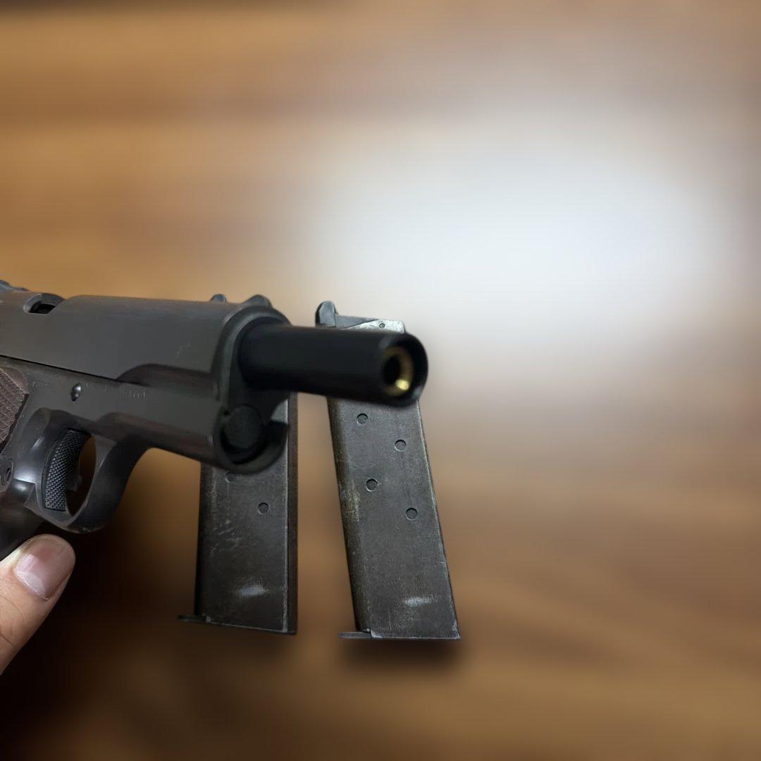 東京マルイ コルト1911 ガスガン マガジン2本付き