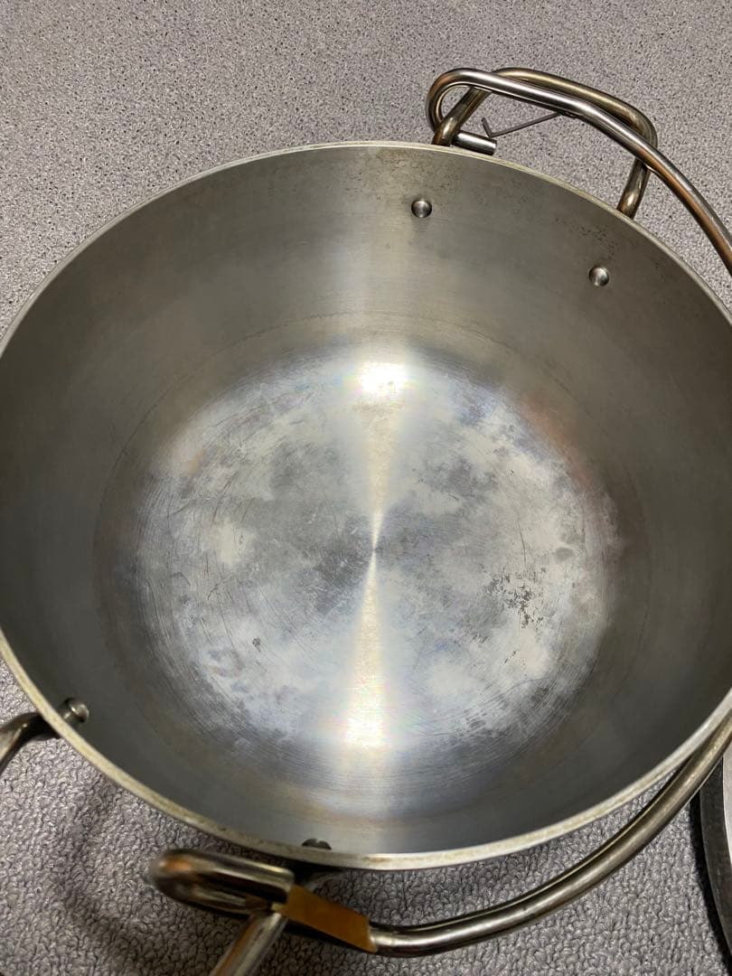 【最終値下げ】TSBBQ ダッチオーブン　ケース付き　10インチ　村の鍛冶屋