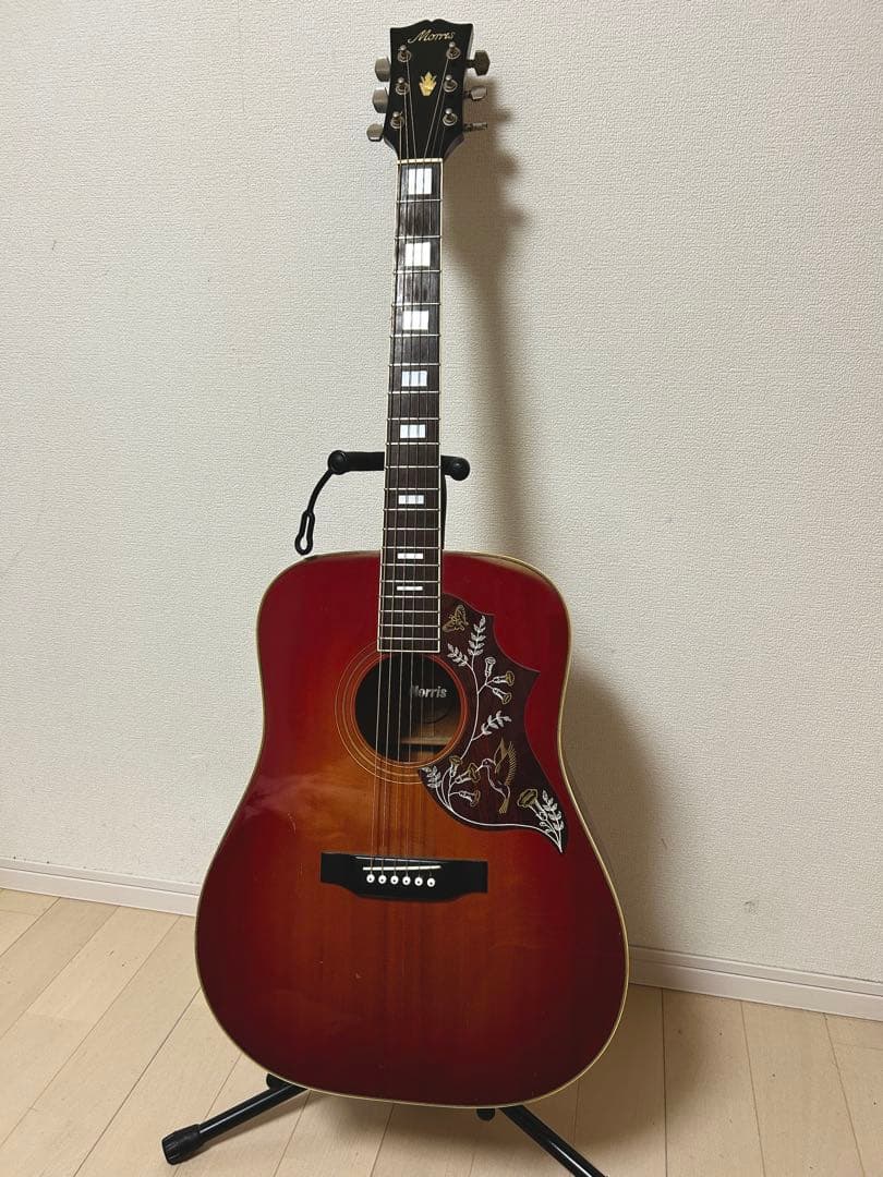 Morris アコースティックギター(ピックアップ搭載)