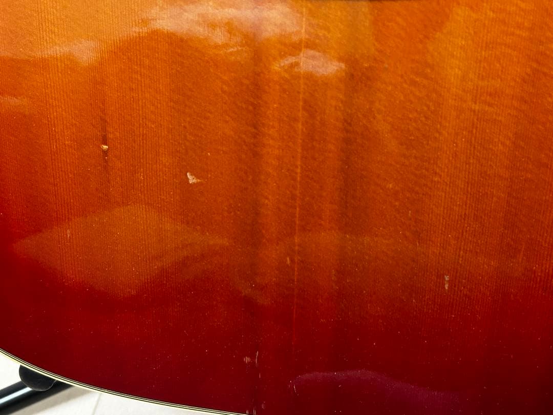 Morris アコースティックギター(ピックアップ搭載)