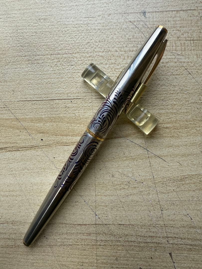 パイロット万年筆　PILOT 18K 蝕刻　昭和レトロ　激レア！
