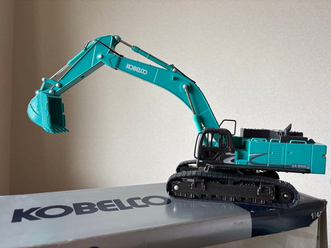 KOBELCO SK850LC 重機ショベルミニチュア