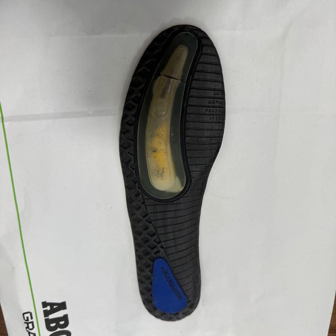 サッカースパイク　アディダス プレデターパワースワーブ