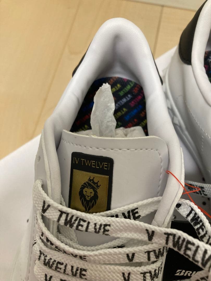 【新品】ブリヂストン【V TWELVE (V12)】限定発売コラボゴルフシューズ
