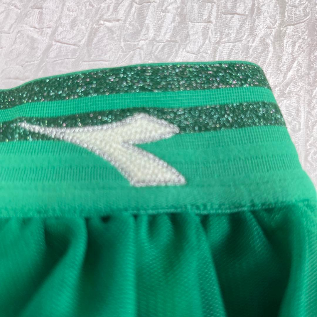 ディアドラ　タグ付き新品スコート　海外サイズXS