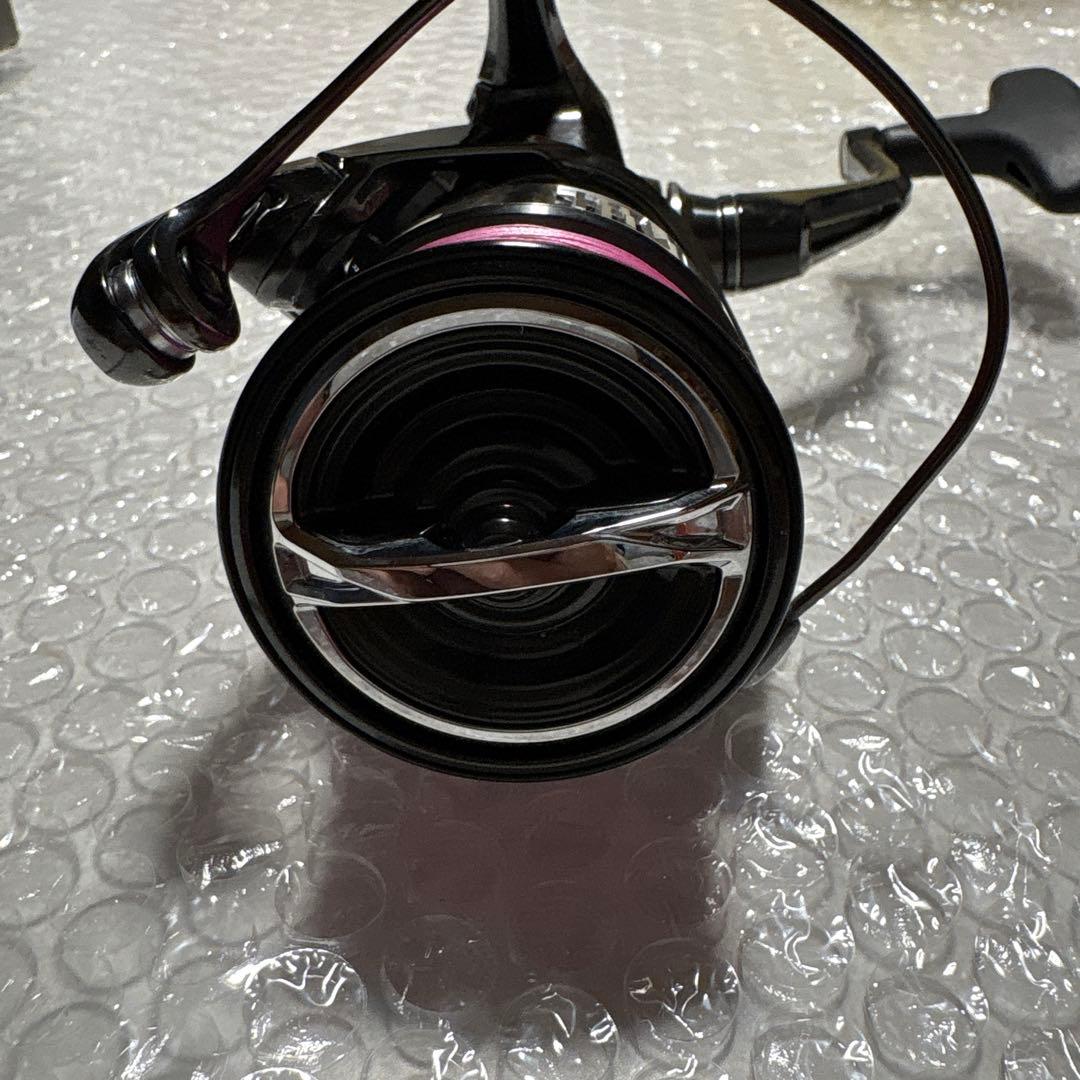 Vanquish 3000MHG スピニングリール