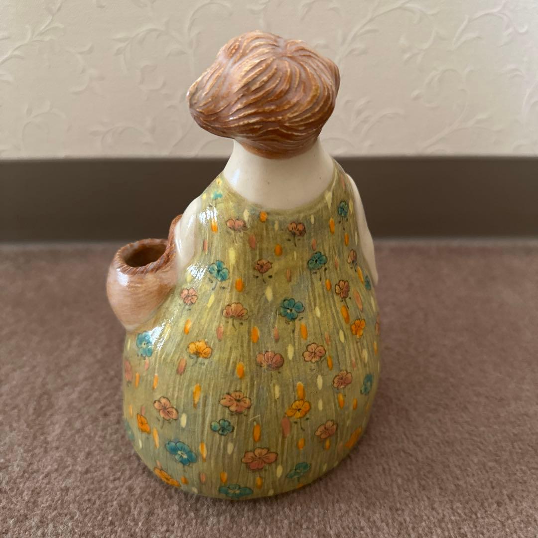 藤田美智さん　置物　花瓶