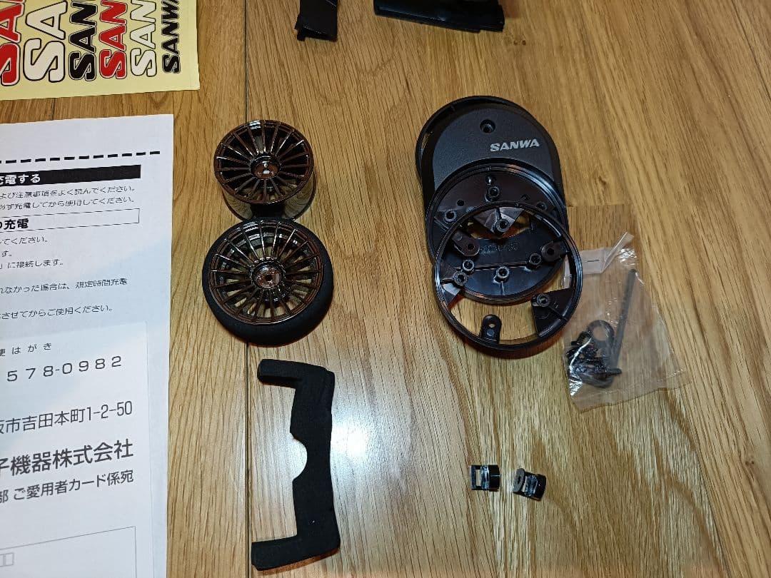 SANWA M12 送信機のみ アクティブホビー製ステアリングホイール付き