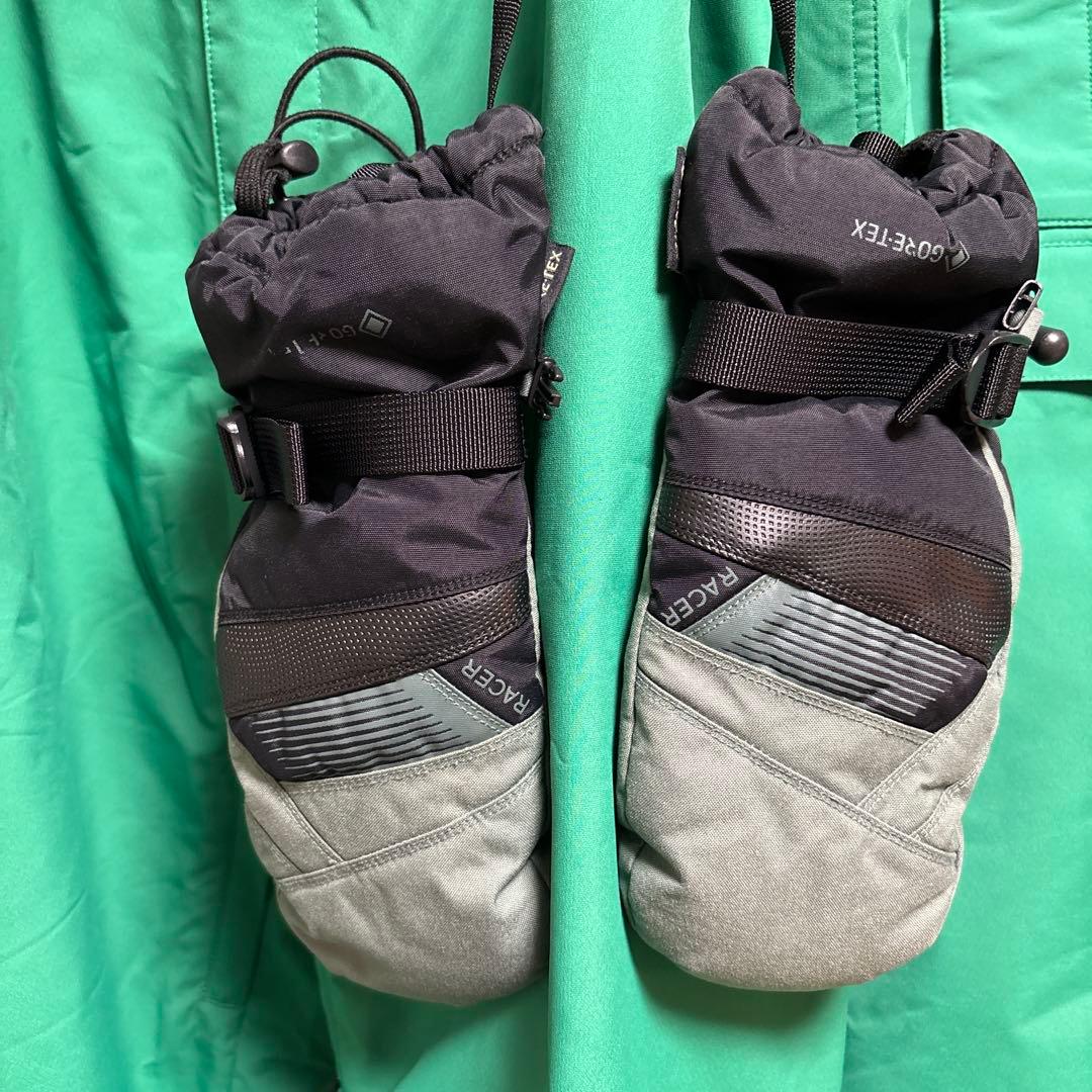 REPUBLIC スノーボードウェア　セットアップ　手袋付き