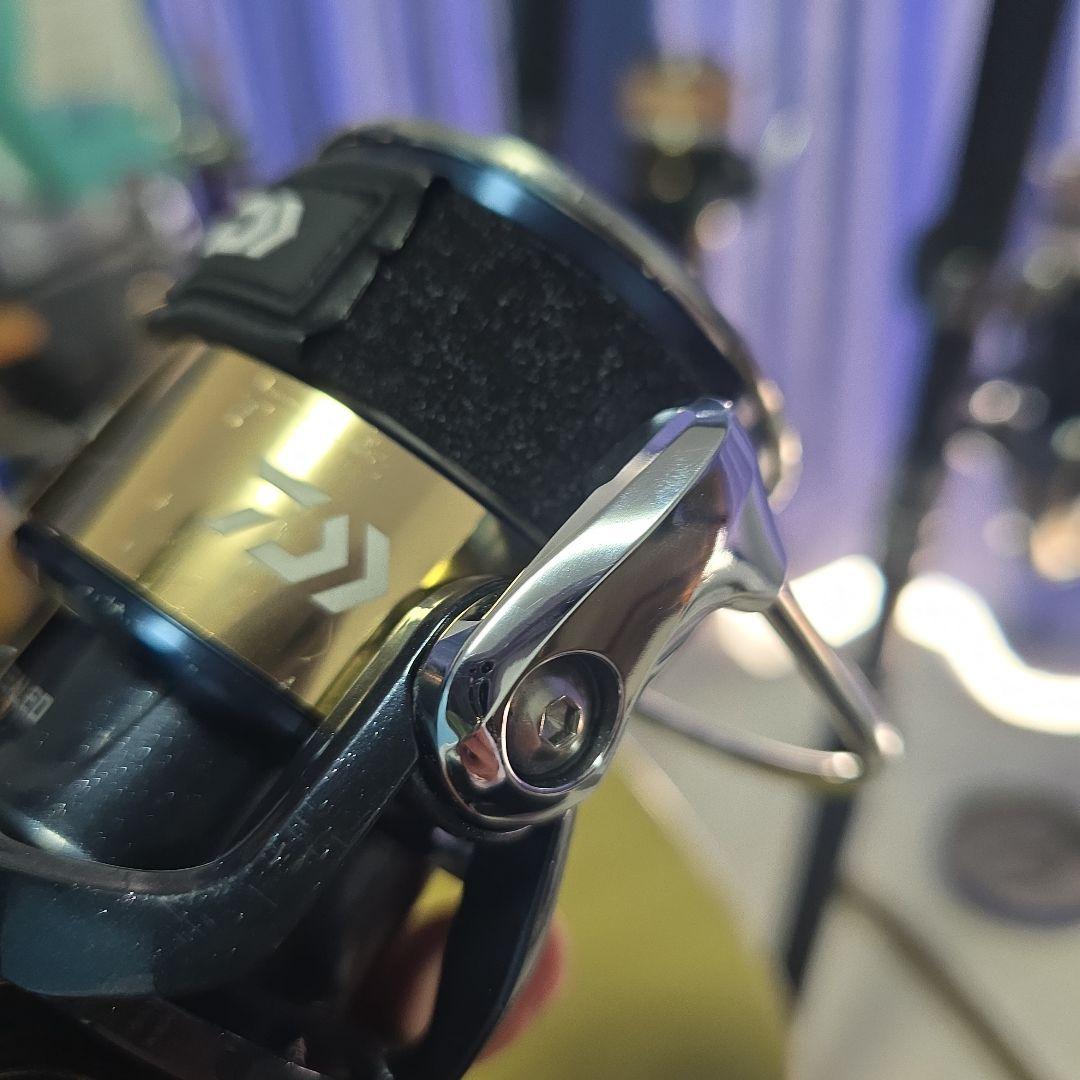 ２０ソルティガ８０００H