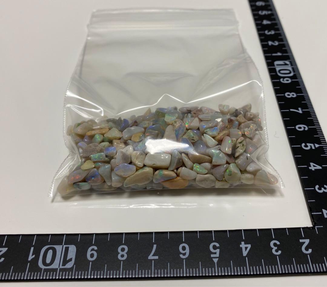 オーストラリア産？ オパールさざれ 外国産鉱物
