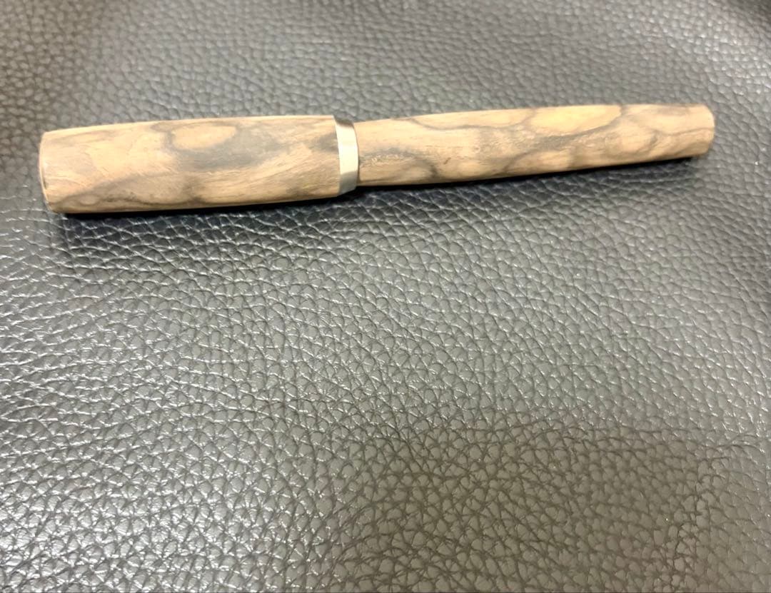 n*u様 ☆工房楔 黒柿孔雀杢 万年筆 ペン先F 数回使用のみ美品☆