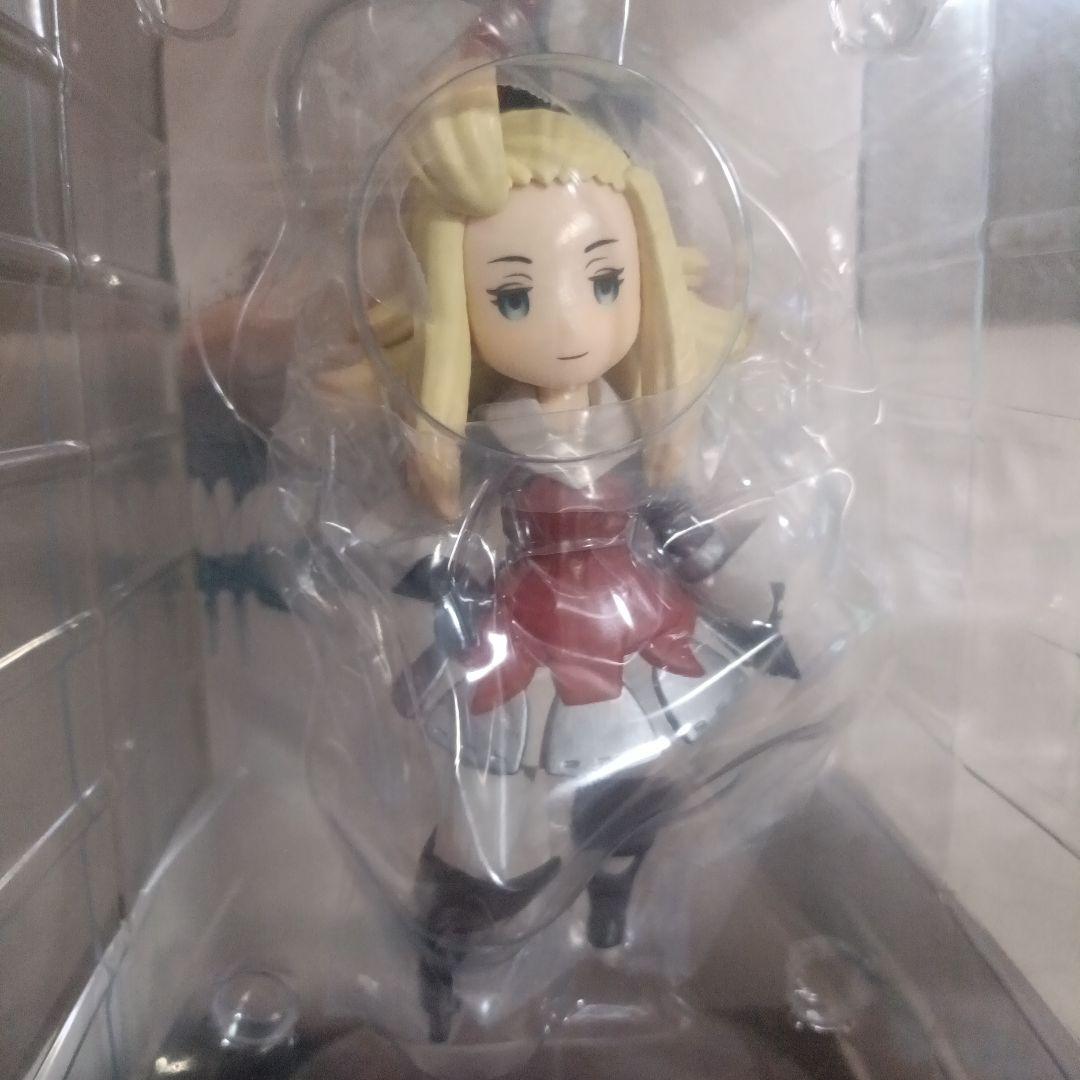 イデア ブレイブリーデフォルト フィギュア 新品未開封