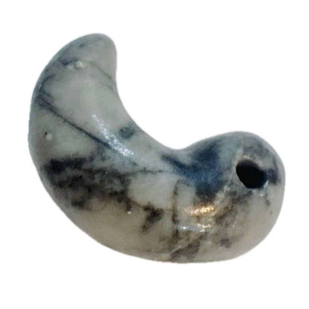 勾玉　古墳時代　縄文時代　古美術　貴重　グレー系30×17×10mm 土出