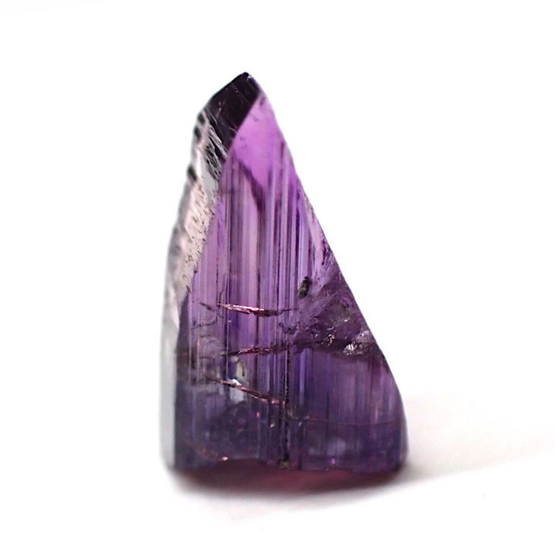 【タンザニア/メレラニ産】非加熱マルチカラーゾイサイト