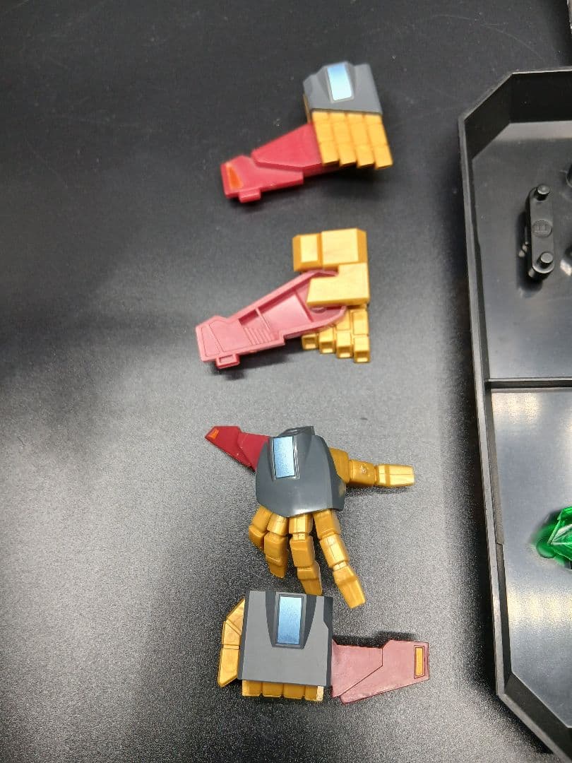 グリッドマン　合体竜人　DX　ダイナゼノン