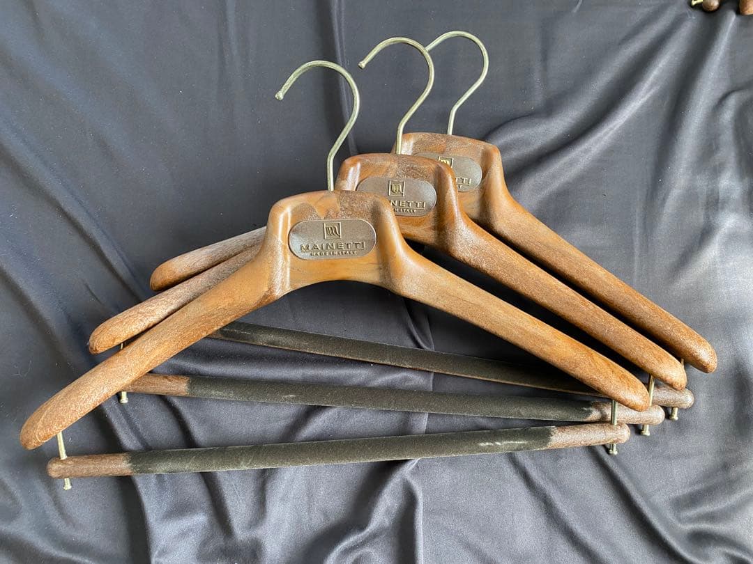 最終　マイネッティ　木製スーツ用ハンガー 11本セット