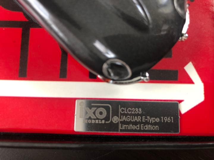 1/43 ixo JAGUAR E TYPE 50周年記念モデル ガンメタリック