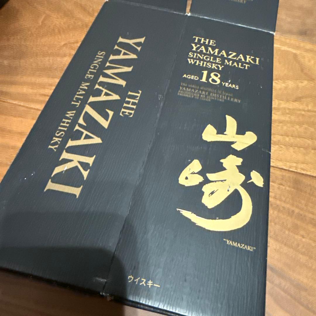 山崎18年 旧空箱