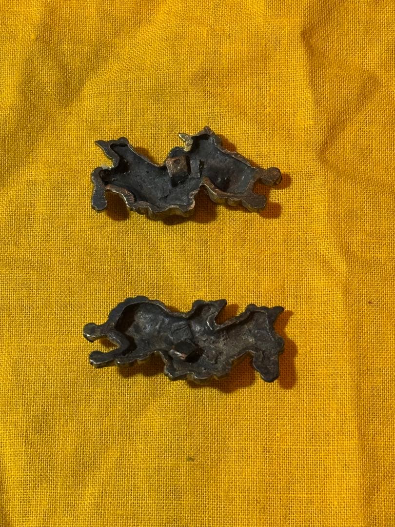 揃目貫　獅子遊図　鉄地