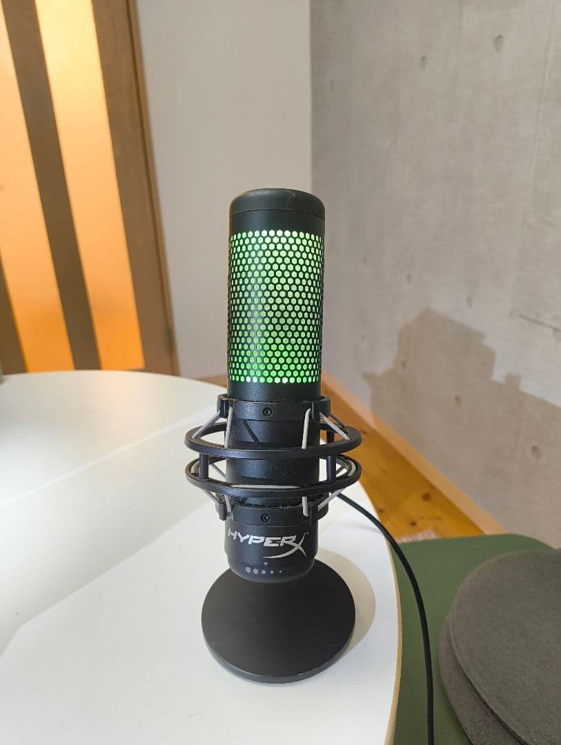 HyperX QuadCast S スタンドアロンマイク RGBライティング