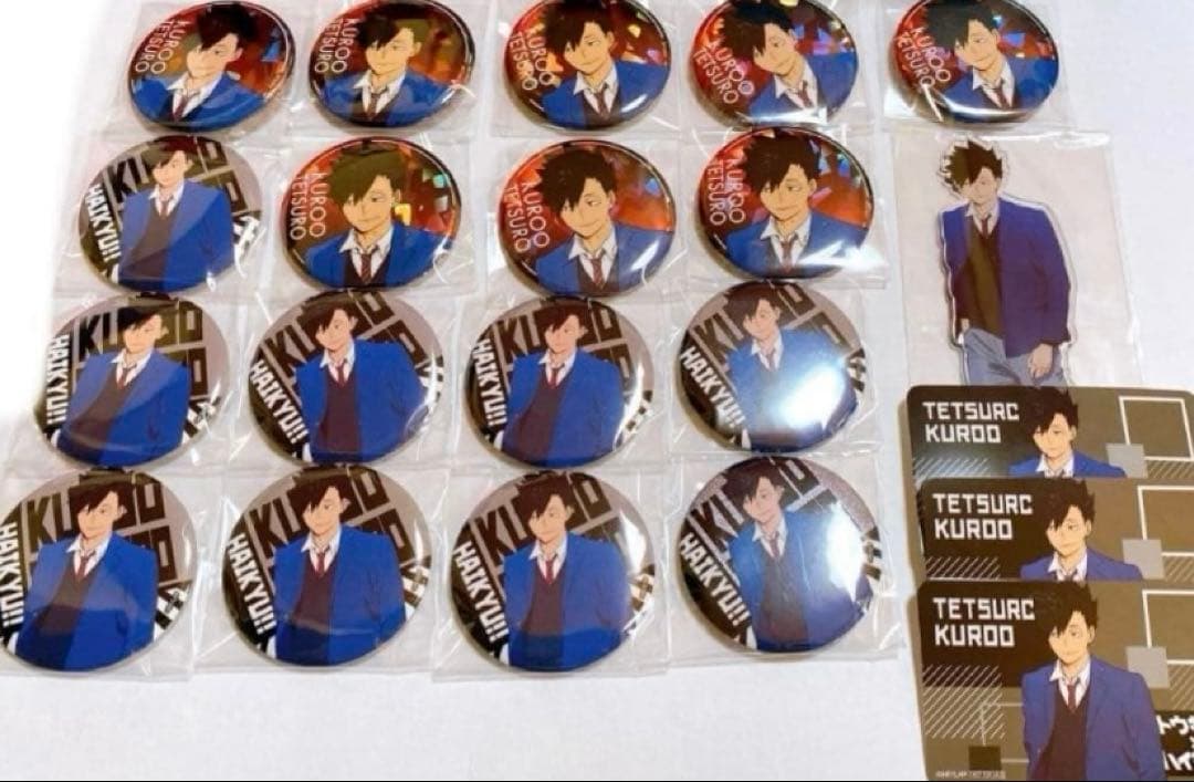 ハイキュー‼︎ 黒尾鉄朗 缶バッジ ホロ缶 アクリルスタンド 特典 カード
