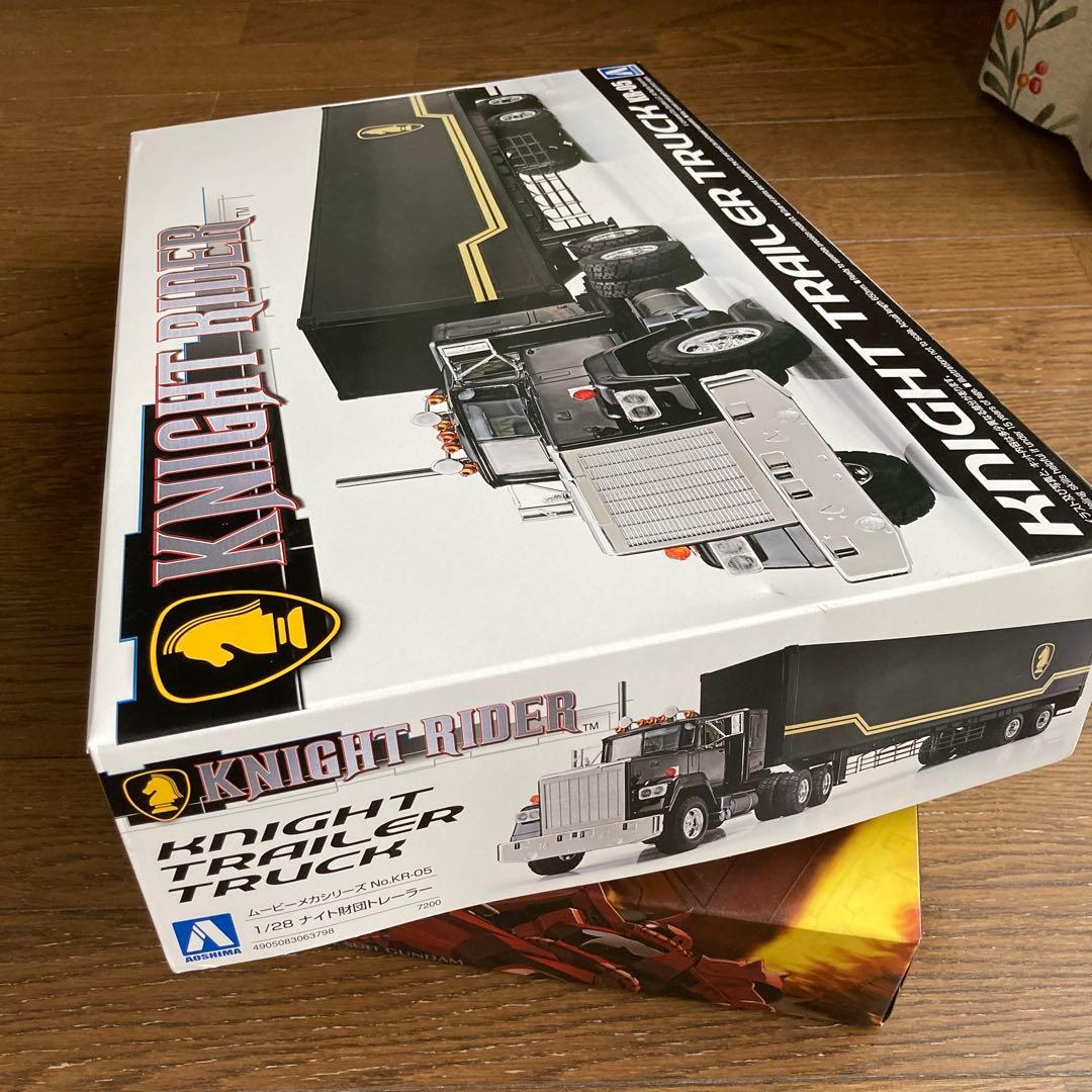 1/28 ナイトライダートレーラー　　 Knight trailer truck