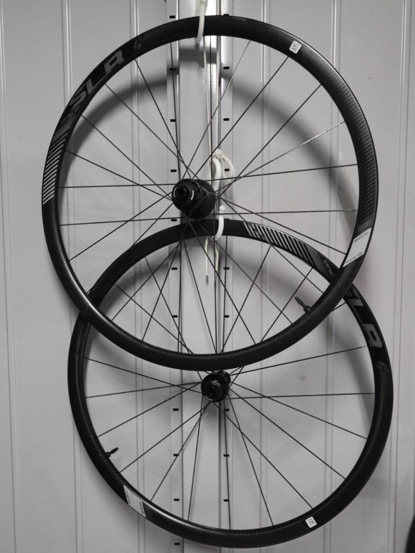 ジャイアント SLR-1 カーボンホイール　前後セット