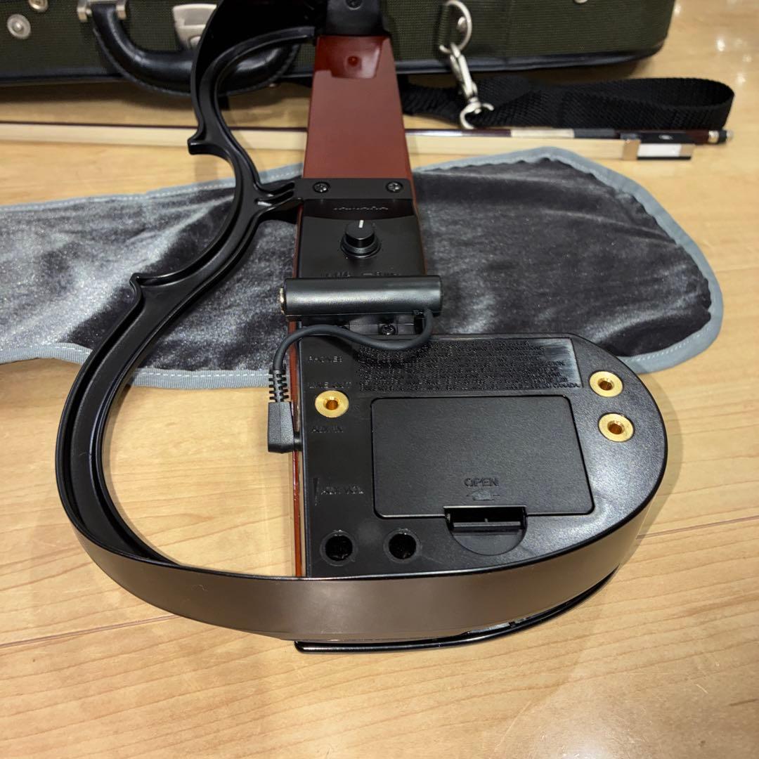 美品 完全動作品 YAMAHA ヤマハ サイレント バイオリン SV-120