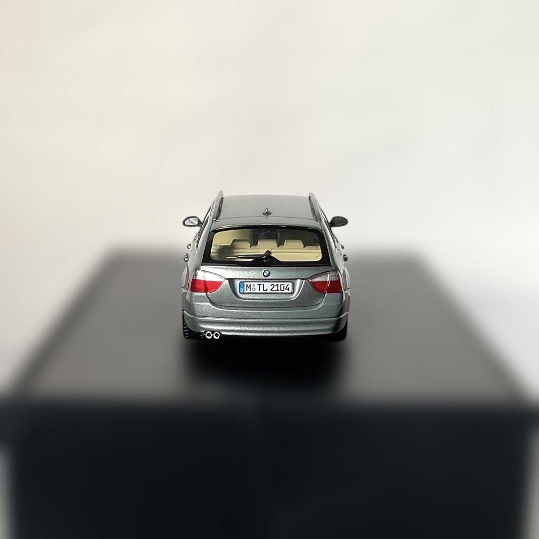  ミニカー 3 Series Touring 1/43 新品未使用