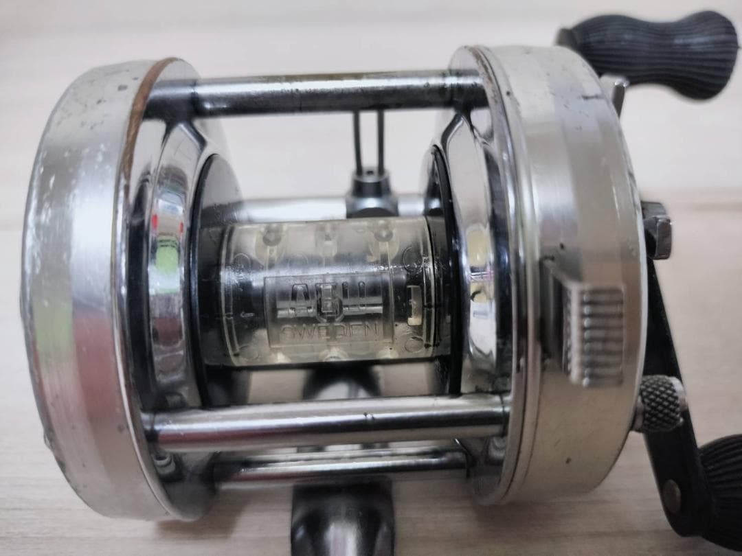 アブガルシア　アンバサダー5500C 　ビンテージ　リール abu 　シルバー