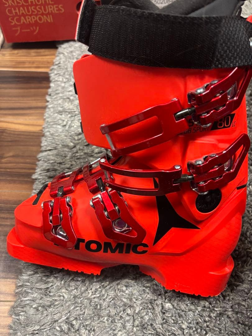 競技用スキーブーツ　ATOMIC REDSTER女性、子供用　21/21.5cm