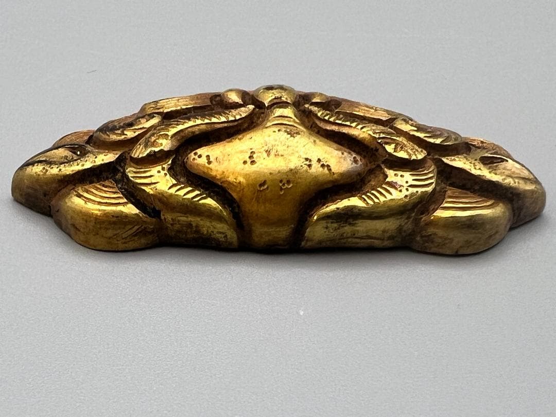 尾州藩士　江戸明治期　獅子顔形　手彫　大金具　銅製鍍金　骨董品