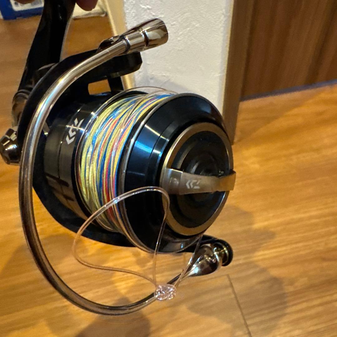 ダイワセルテート18000H スピニングリール 多色ライン