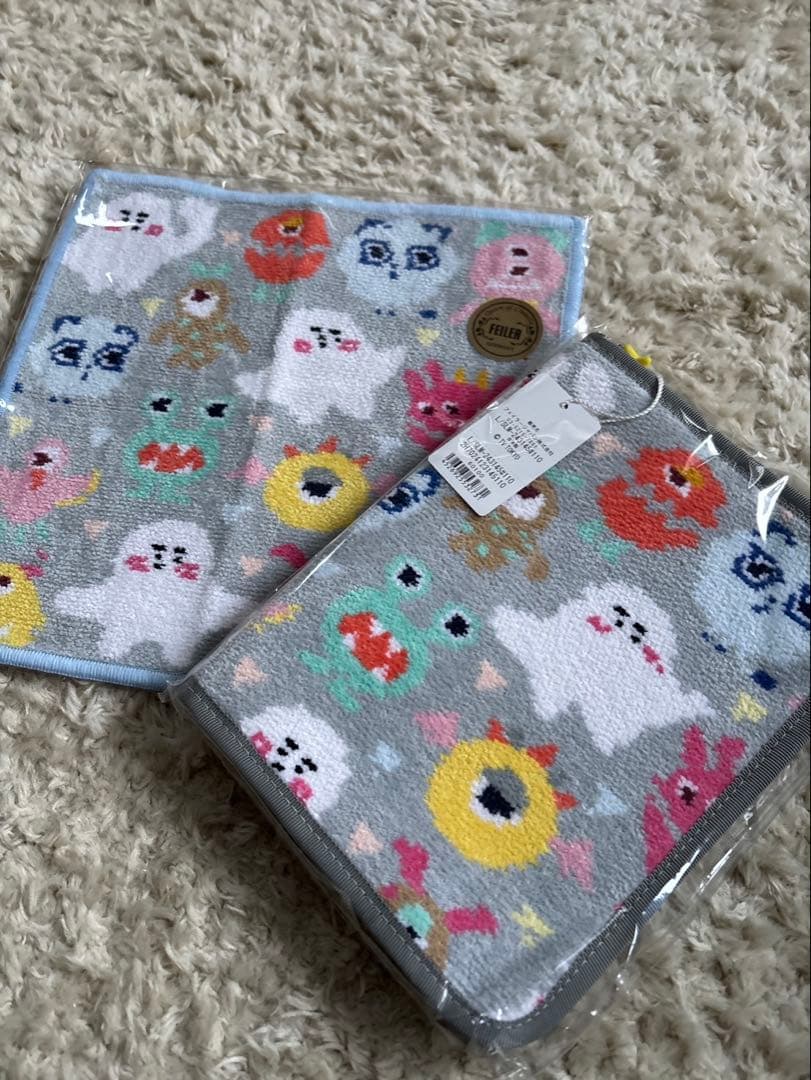 FEILER シナぷしゅ　カラフルキャラクター ハンカチ&マルチケース