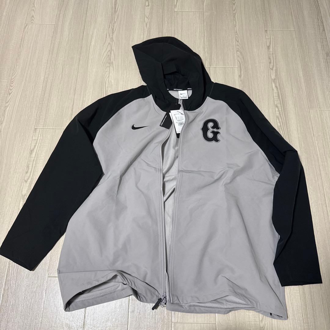 ジァイアンツ　Nike フード付きジャケット グレー/ブラック