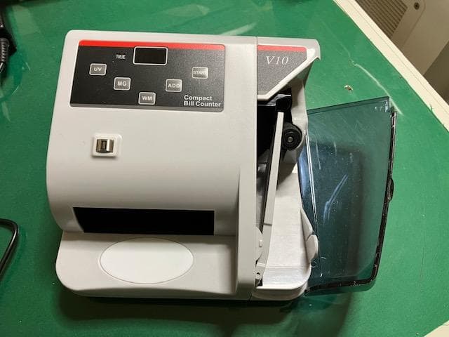マネーカウンター　V10　自動紙幣計数器