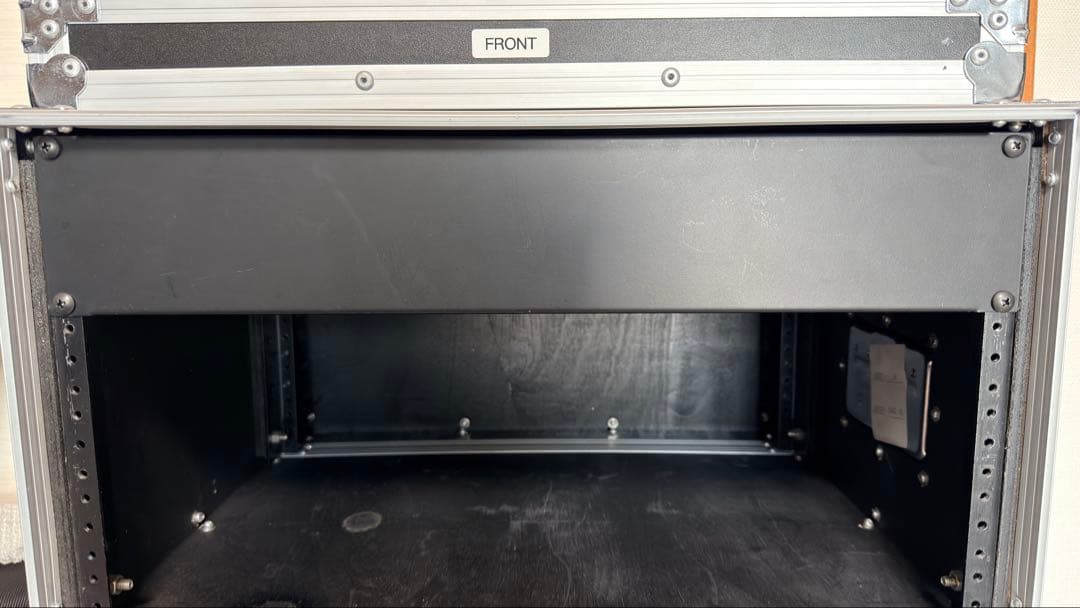 CLASSIC PRO CPR6UE 6Uラックケース 2Uブランクパネル付き