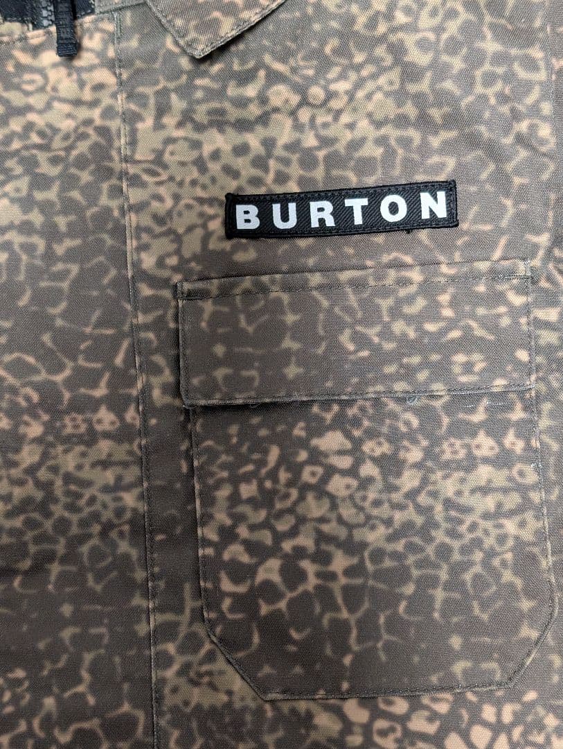 BURTON 迷彩柄orヒョウ柄 スノーボードジャケット　KIDS　Lサイズ
