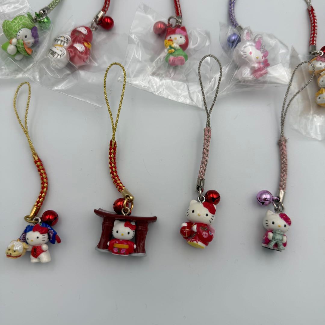 ご当地キティ根付けストラップまとめ売り