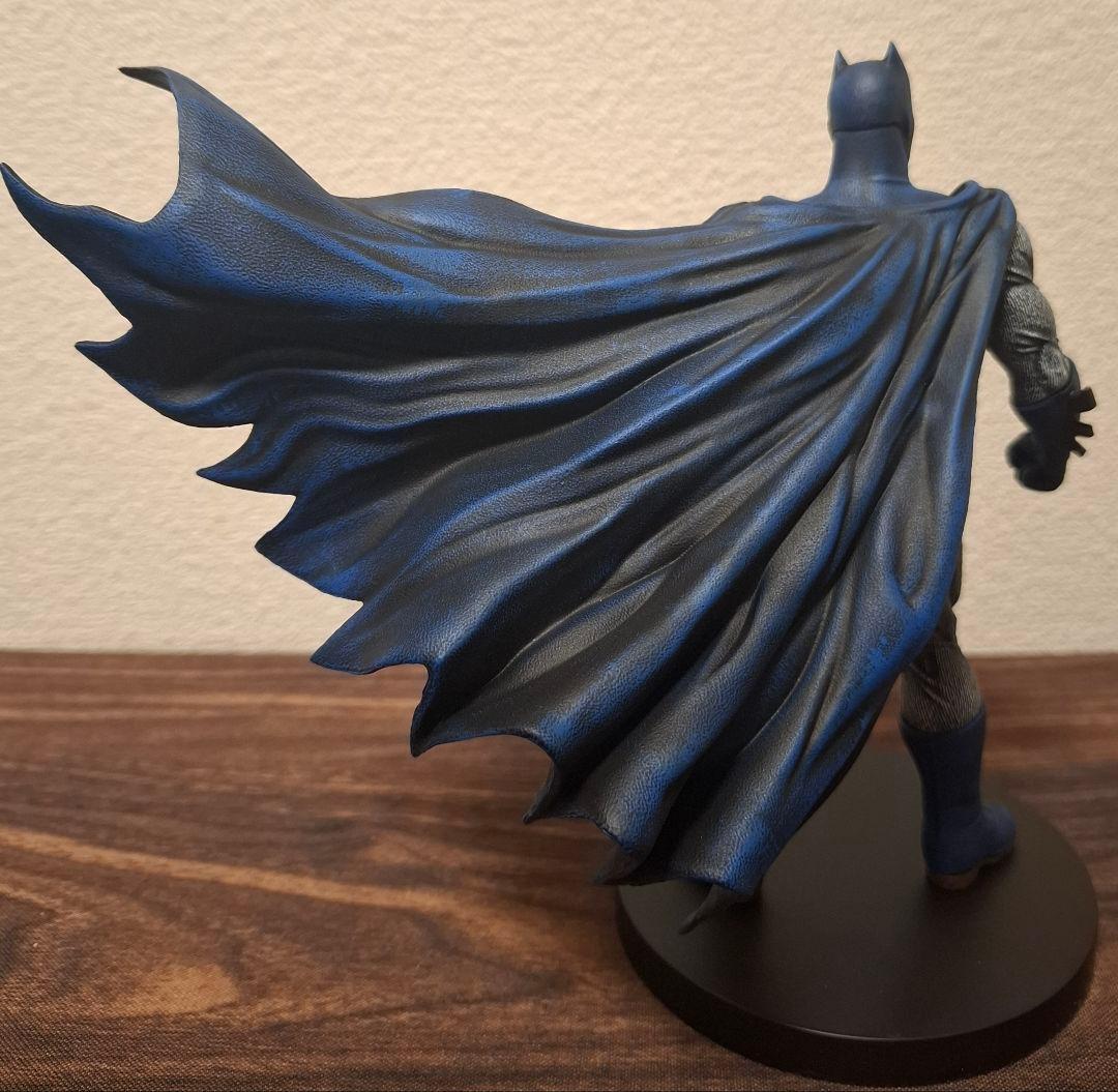 BATMAN DC ACT/CUT バットマン　プレミアムフィギュア　リペイント