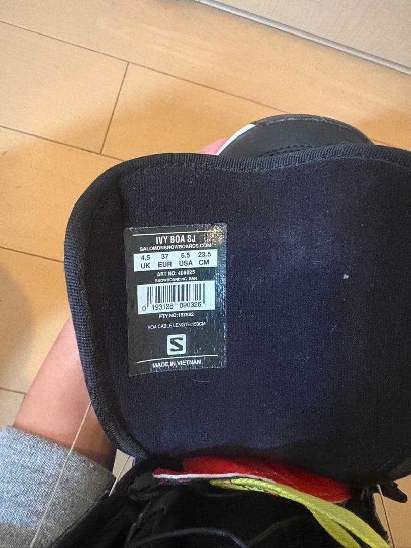 Salomon スノーボードブーツ ブラック 子ども用女性用