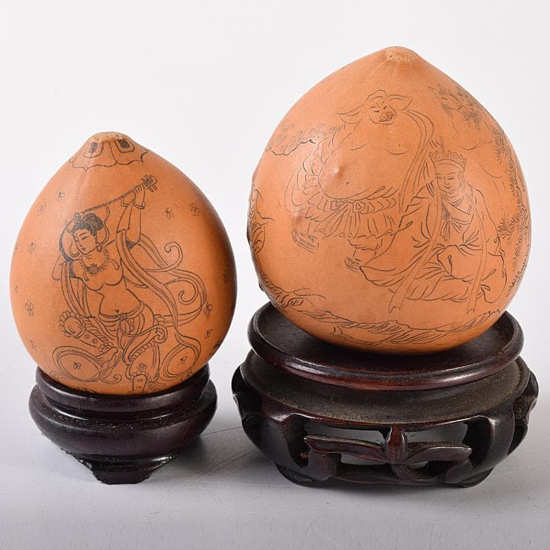 中国　漢詩西遊記刻　漢詩天女刻　丸瓢箪　唐木台付　2点　V　R7974