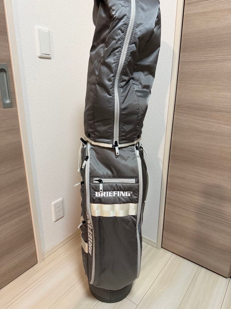 BRIEFING ゴルフバッグ・キャディバッグ グレー