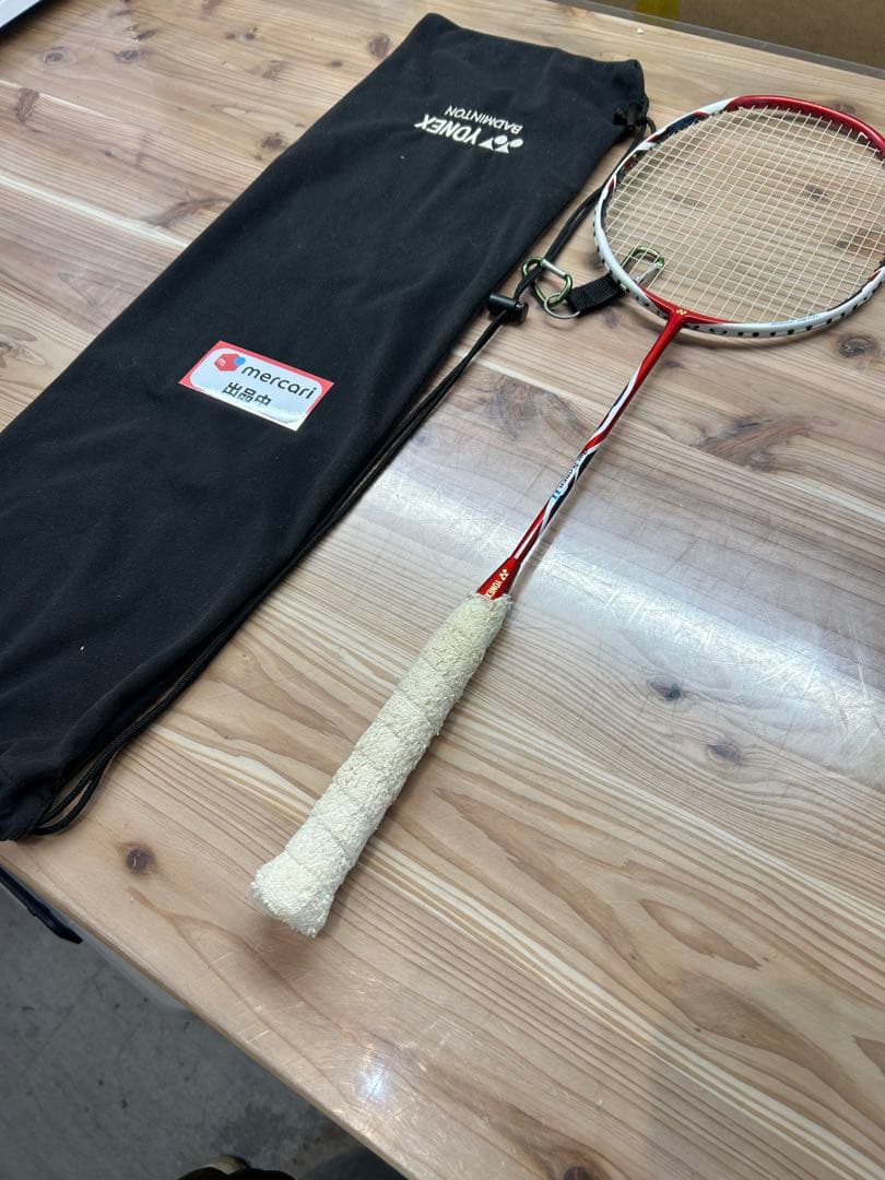 【状態良】YONEX アークセイバー11 バドミントンラケット ケース付