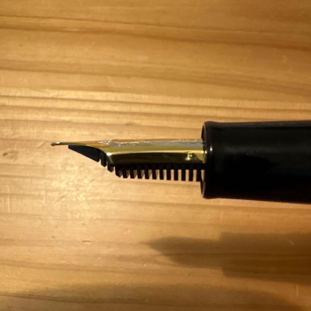 セーラー万年筆 プロフェッショナルギア レアロ F（細字）